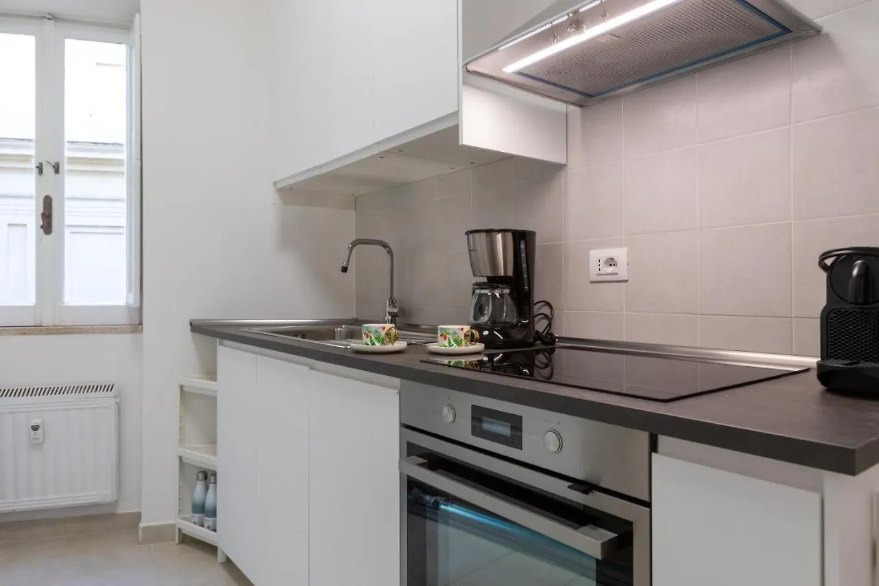 Suite Navona Rome